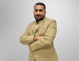 العميل Muhammad Khan