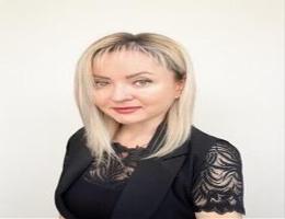 Agent Tatsiana Sinitsa