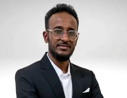 العميل  Alfadel   Ahmed