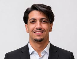 العميل Zakaria Ahmade Selmani