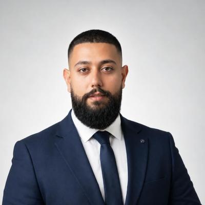 العميل Anwar Al Hadi