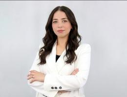 العميل Fatma Manal