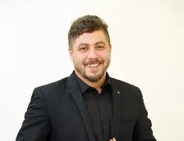 Agent Amr Elshpeny