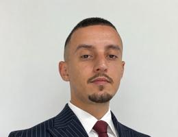 Agent Amir Ladaycia