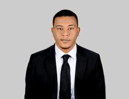 العميل Khalid Abubaker