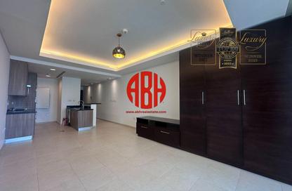Apartment - Studio - 1 Bathroom for rent in Viva West - Viva Bahriyah - The Pearl Island - Doha