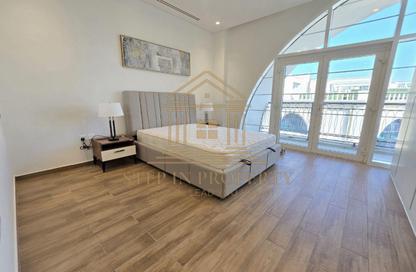 Apartment - 3 Bedrooms - 5 Bathrooms for rent in Viva East - Viva Bahriyah - The Pearl Island - Doha
