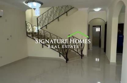 Villa - 4 Bedrooms - 4 Bathrooms for rent in Al Nuaija Street - Al Nuaija - Doha