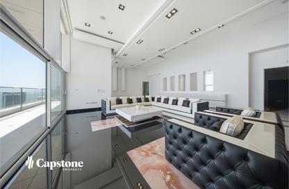 Penthouse - 3 Bedrooms - 5 Bathrooms for rent in West Bay Tower - West Bay - West Bay - Doha