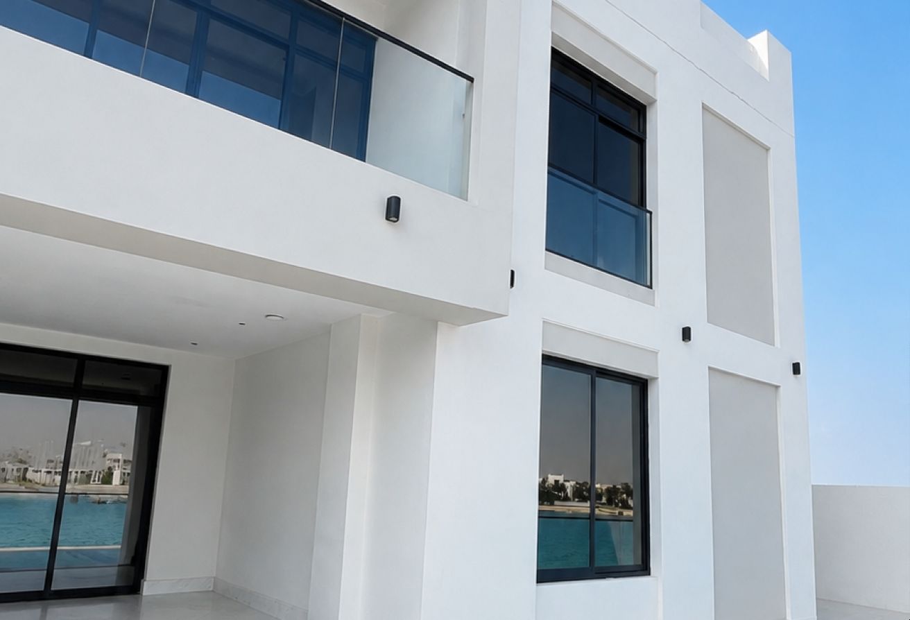 Private Beachfront Compound | 4 Villas + Apartment thumbnail 7