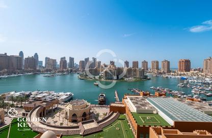 Apartment - 3 - 4 for sale in West Porto Drive - Porto Arabia - The Pearl Island - Doha