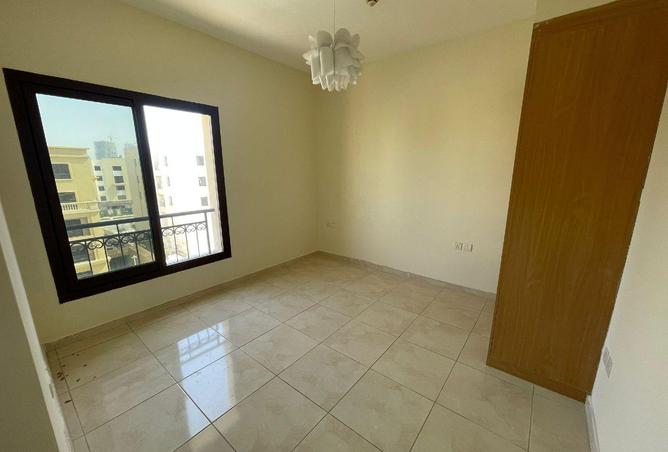 1028439 - Property Image 3