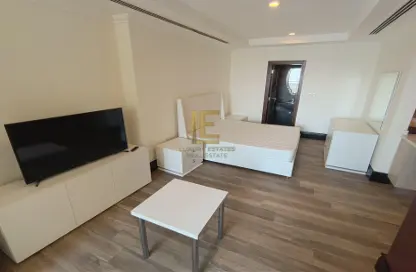 Apartment - Studio - 1 Bathroom for rent in Viva East - Viva Bahriyah - The Pearl Island - Doha