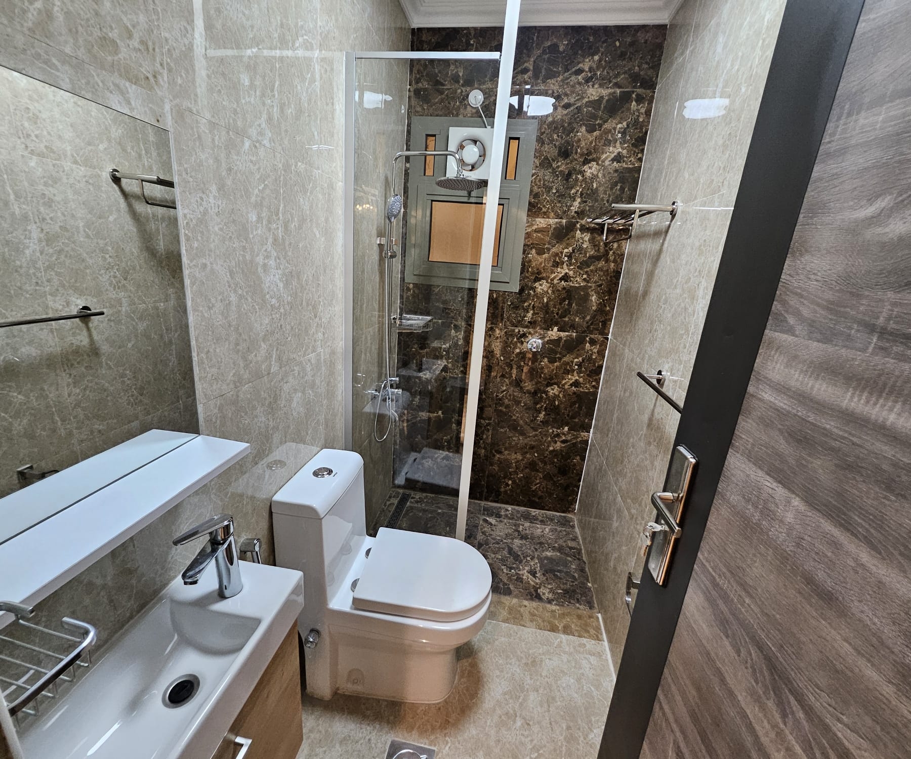 Huge size | 5BHK villa guaranteed ROI from day1 thumbnail 13
