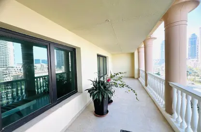 Apartment - 1 Bedroom - 2 Bathrooms for rent in West Porto Drive - Porto Arabia - The Pearl Island - Doha