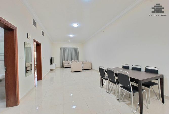 52500005 - Property Image 2