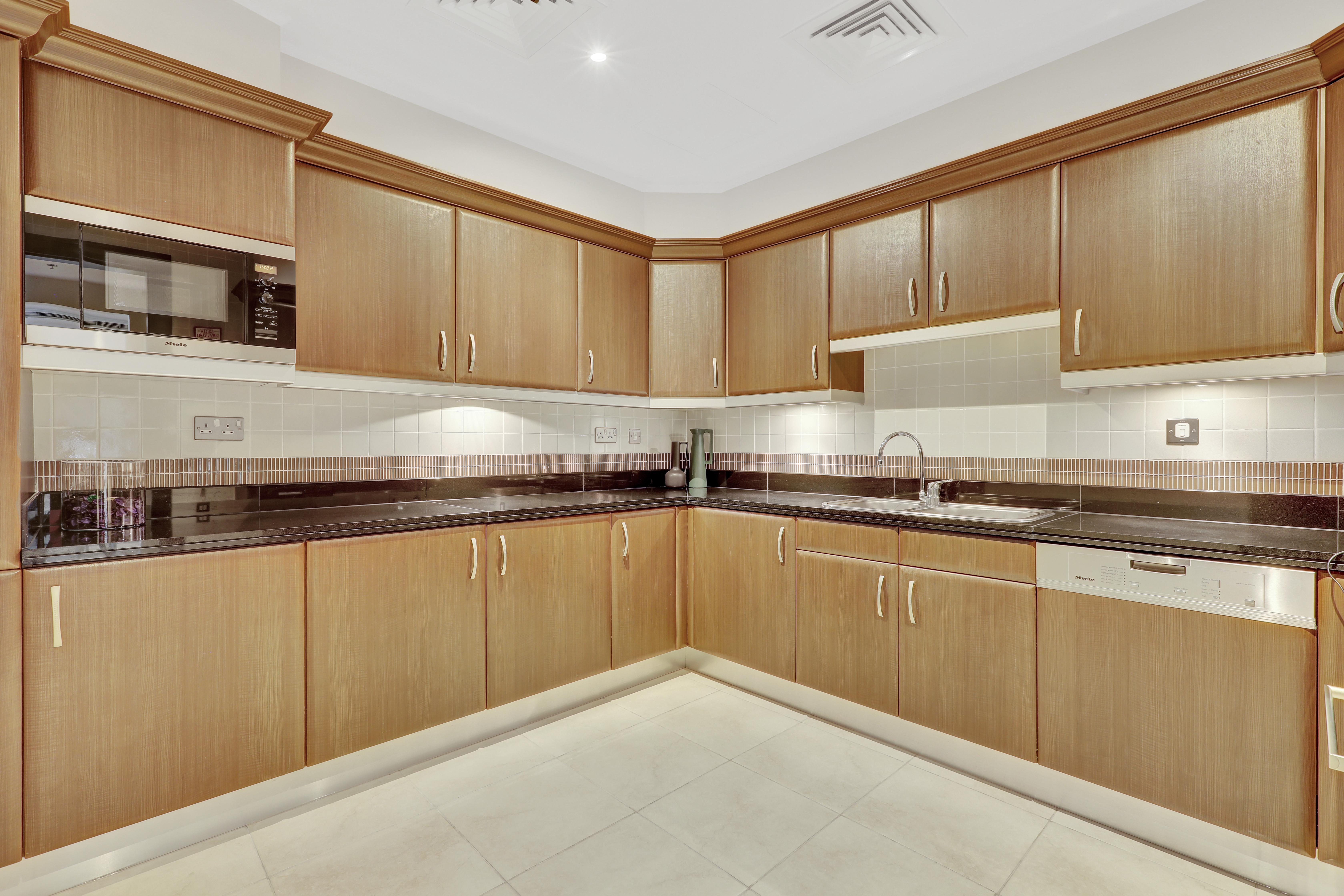 Furnished 2BR with Marina View | Porto Arabia