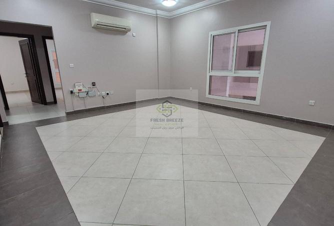56981813 - Property Main Image