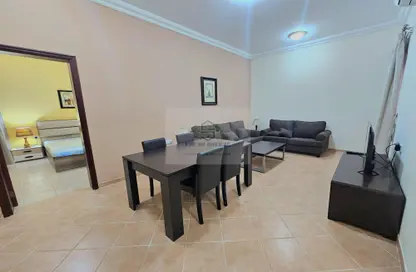 شقة - 2 غرف نوم - 2 حمامات للايجار في فلل عين خالد - عين خالد - الدوحة