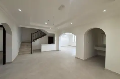 Villa - 6 Bedrooms - 6 Bathrooms for rent in Wadi Al Markh - Muraikh - AlMuraikh - Doha