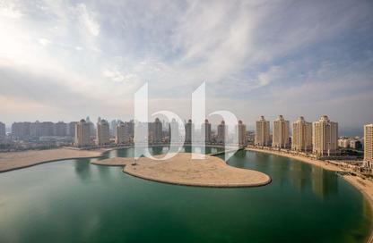 Apartment - 1 - 2 for rent in Viva West - Viva Bahriyah - The Pearl Island - Doha Apartment - 1 - 2 for rent in Viva West - Viva Bahriyah - The Pearl Island - Doha