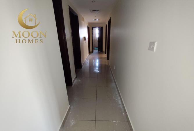 53189018 - Property Image 2