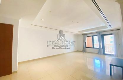 Apartment - 1 - 2 for rent in West Porto Drive - Porto Arabia - The Pearl Island - Doha