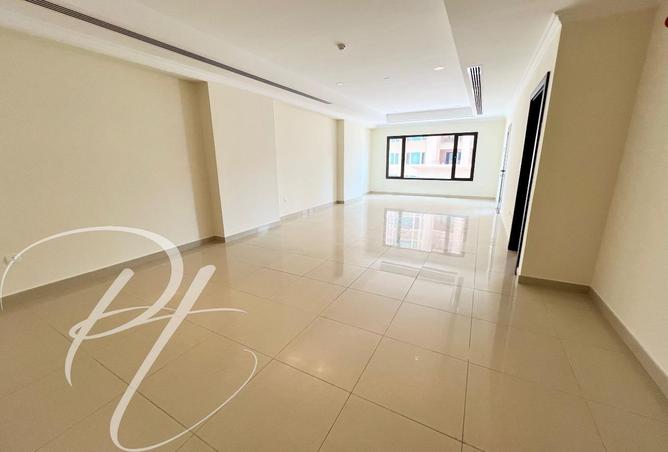 56568447 - Property Image 2