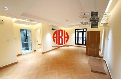 Apartment - 2 Bedrooms - 3 Bathrooms for rent in Al Nasr Street - Al Nasr - Doha