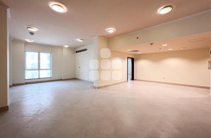 Apartment - 2 - 3 for rent in Tower 2 - Viva Bahriyah - The Pearl Island - Doha