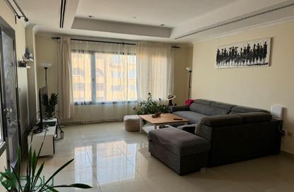 Apartment - 1 Bedroom - 2 Bathrooms for rent in East Porto Drive - Porto Arabia - The Pearl Island - Doha