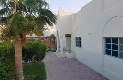 مجمع سكني - 3 غرف نوم - 3 حمامات للايجار في طريق مسيمير - أبو هامور - الدوحة مجمع سكني - 3 غرف نوم - 3 حمامات للايجار في طريق مسيمير - أبو هامور - الدوحة