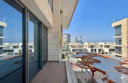 Duplex - 4 Bedrooms - 6 Bathrooms for sale in Gewan Island - The Pearl Island - Doha