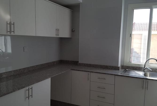 60722333 - Property Image 3