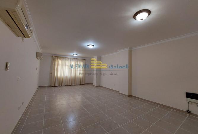 61786188 - صورة العقار 3