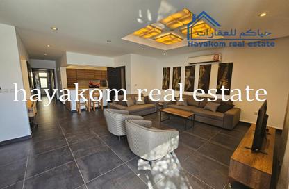 Villa - 3 Bedrooms - 3 Bathrooms for rent in Umm Al Seneem Street - Ain Khaled - Doha