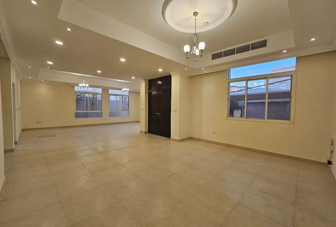 801076 - Property Image 2