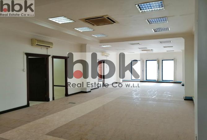 54245789 - Property Image 3