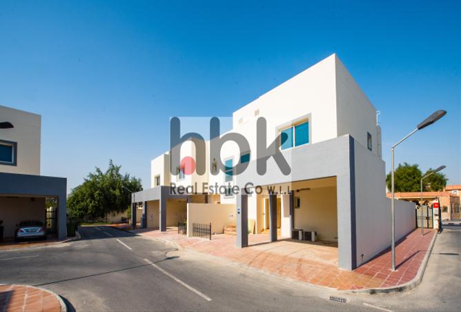 1001013 - Property Image 2