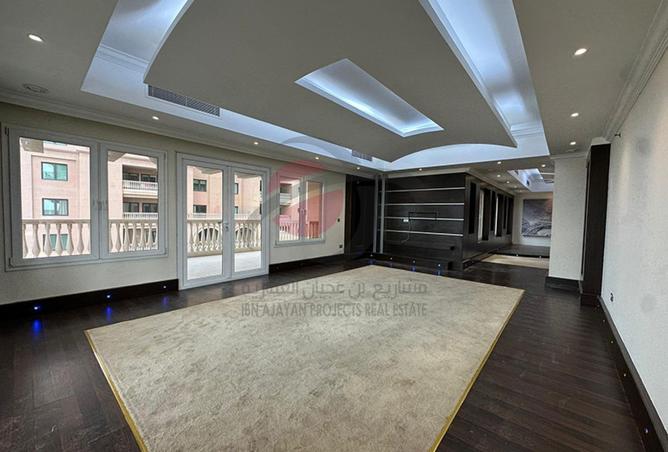 54540395 - صورة العقار 2