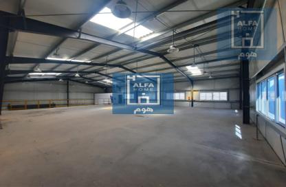 Warehouse - Studio - 6 Bathrooms for rent in East Industrial Street - Birkat Al Awamer - Al Wakra