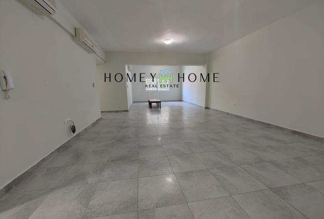 786482 - Property Image 2