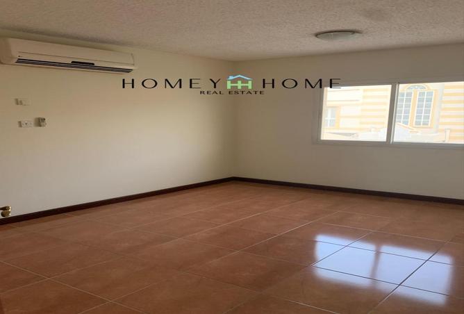 804982 - Property Image 2