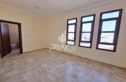 Villa - 4 Bedrooms - 5 Bathrooms for rent in Umm Salal Ali - Umm Salal Ali - Doha Villa - 4 Bedrooms - 5 Bathrooms for rent in Umm Salal Ali - Umm Salal Ali - Doha