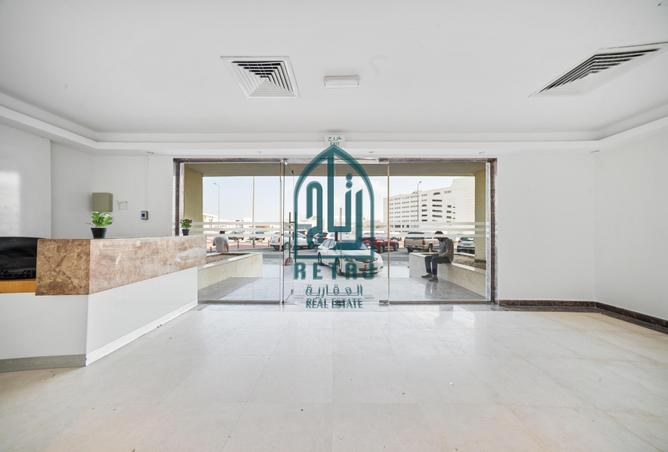 52911415 - Property Image 3