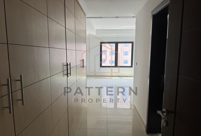 709370 - Property Image 2