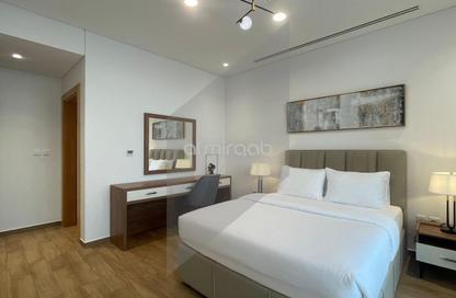 Apartment - 3 Bedrooms - 4 Bathrooms for rent in Floresta Gardens - Floresta Gardens - The Pearl Island - Doha