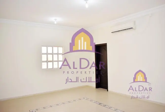651424 - Property Image 3