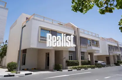 فيلا - 3 غرف نوم - 4 حمامات للايجار في برج أسباير - الوعب - الوعب - الدوحة