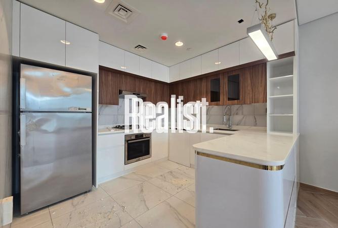 964907 - Property Image 2